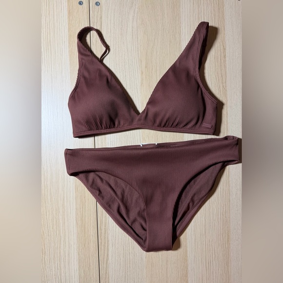 Roxy Other - Roxy Rich Chocolate Brown Ribbed Love the Oceana V neck Bikini Set
